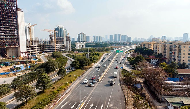 Hoàn thành việc sửa chữa, cầu Thăng Long sẽ khớp nối đồng bộ với tuyến đường Vành đai 3 trên cao đoạn Mai Dịch - Nam Thăng Long, tạo thành trục giao thông xuyên suốt kết nối trung tâm thành phố đến sân bay Nội Bài và các khu vực lân cận.