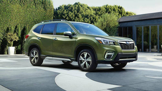 1. Subaru Forester 2020 (sức chứa khoang hành lý khi gập hàng ghế sau: 2.155 lít)
