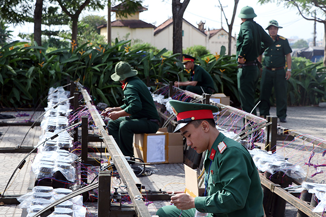 Việc chuẩn bị đang gấp rút, nhanh chóng hoàn tất nhưng yếu tố an toàn vẫn được Bộ Tư lệnh TP.HCM đặt lên hàng đầu.