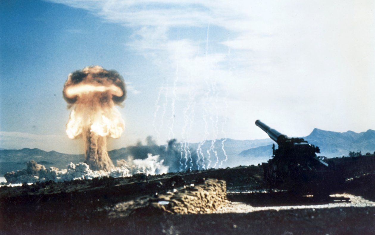 Pháo hạt nhân từng được Nga, Mỹ và Pháp thử nghiệm.