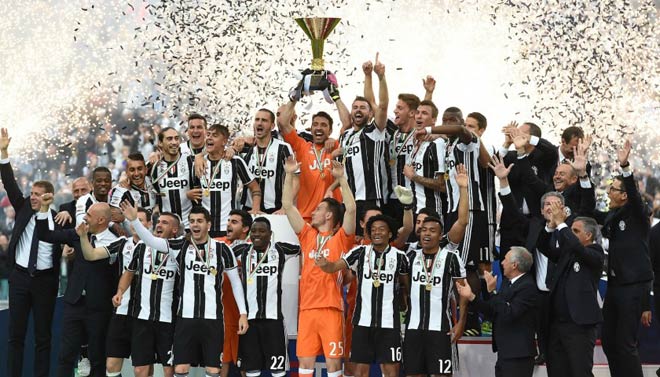 Juventus từng vượt khó để đăng quang chức vô địch Serie A mùa giải 2015/16