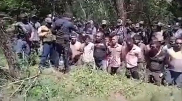 Băng đảng Mexico chuẩn bị xử tử 20 thành viên băng đối thủ.