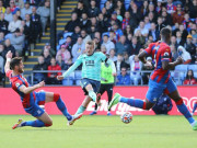 Bóng đá - Video bóng đá Crystal Palace - Leicester: &quot;Thảm họa&quot; phòng ngự, rượt đuổi 4 bàn (Vòng 7 Ngoại hạng Anh)