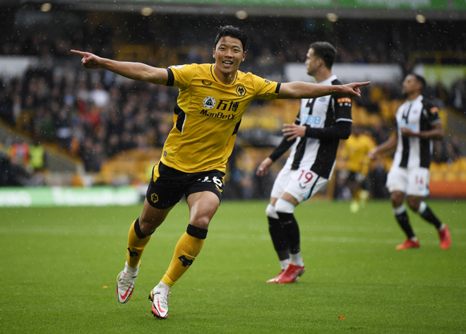 Hwang Hee Chan hòa nhập cực nhanh trong màu áo Wolverhampton