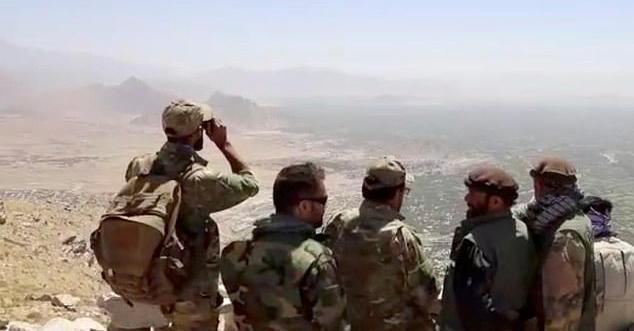 Tại thung lũng Panjshir, tình thế đang dần trở nên bất lợi cho lực lượng Taliban đang chiếm đóng tại đây, do FANR liên tục đột kích tấn công, ngăn chặn đường tiếp tế cho các tay súng hồi giáo cực đoan đóng bên trong thung lũng.