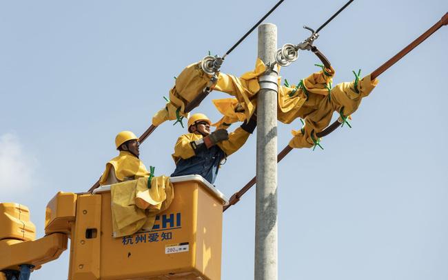 Nhưng hệ quả của việc sản lượng điện tăng thêm 14% vào năm 2021 đã làm cạn kiệt nguồn dự trữ than và đẩy giá thành lên mức có thể không sinh lợi nhuận.