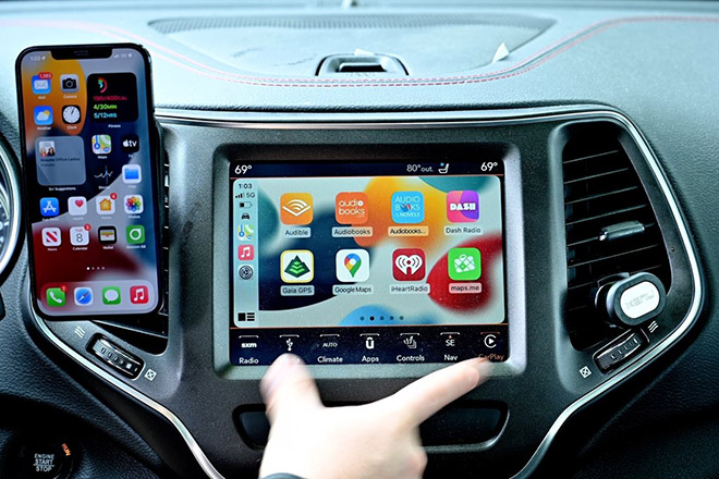 iPhone sắp được dùng để kiểm soát tốc độ và nhiên liệu trên ô tô - 1