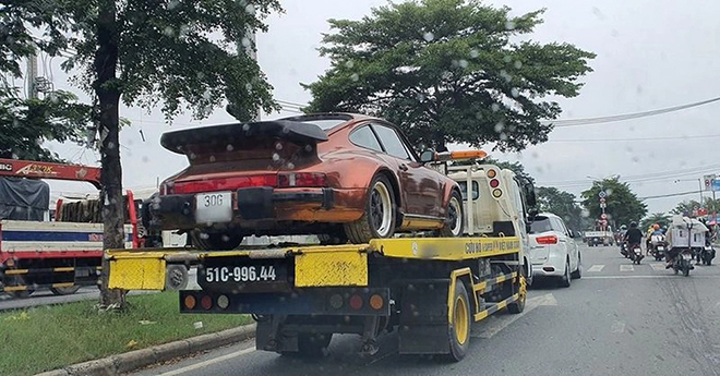 &#34;Xế cổ&#34; Porsche 930 Turbo màu độc xuất hiện tại Sài Gòn - 2