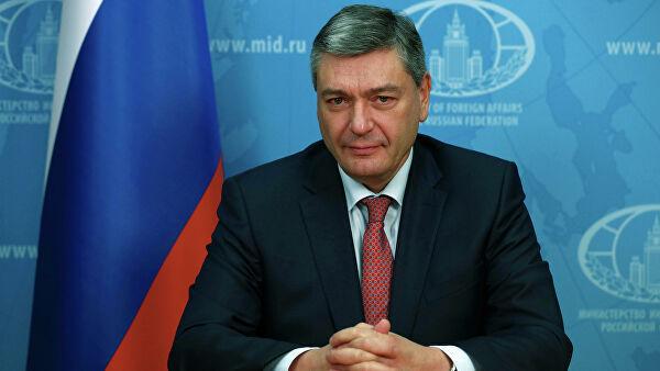 "Nếu được yêu cầu, tất cả sự hỗ trợ
cần thiết sẽ được cung cấp cho Tajikistan, trong khuôn khổ Tổ chức
Hiệp ước An ninh Tập thể (CSTO) và quan hệ song phương", hãng thông
tấn Interfax dẫn lời Thứ trưởng Ngoại giao Nga Andrei Rudenko hôm
8/10/2021.