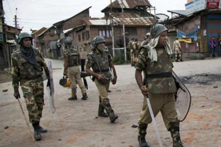 Ấn Độ: Binh sĩ bị phục kích ở biên giới, 5 người thiệt mạng