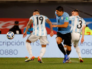 Bóng đá - Trực tiếp bóng đá Argentina - Uruguay: Suýt có bàn thứ 4 (Vòng loại World Cup) (Hết giờ)