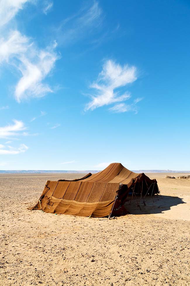 3. Cắm trại kiểu Berber trên sa mạc

Các cuộc phiêu lưu trên sa mạc Sahara còn hấp dẫn du khách bởi hoạt động ngủ dưới bầu trời đầy sao, trong một chiếc lều Berber truyền thống được bao quanh bởi biển cát.

