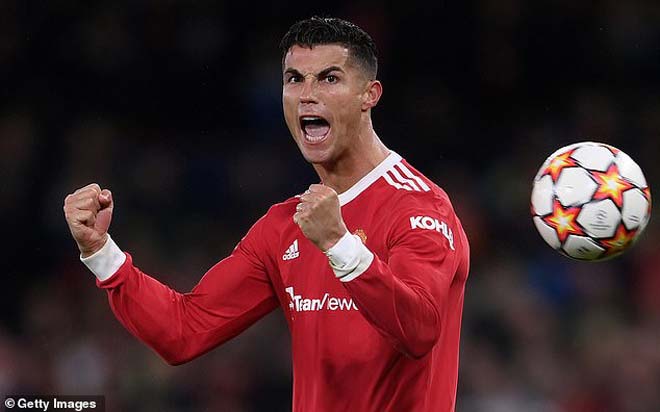 Ronaldo gặp khó khăn khi cạnh tranh&nbsp;"Quả bóng vàng 2021"