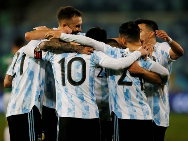 Argentina đang đến gần tấm vé đi thẳng tới vòng chung kết