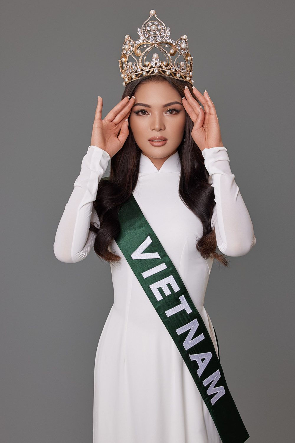 Được biết, từ ngày 14.10, Miss Earth sẽ bắt đầu những buổi gặp gỡ để thí sinh các khu vực giao lưu cùng nhau. Đến đầu tháng 11.2021, Miss Earth lần thứ 21 chính thức khởi động các phần thi đầu tiên với hình thức online với đầy đủ tất cả phần thi được thí sinh tự quay và gửi cho ban giám khảo.