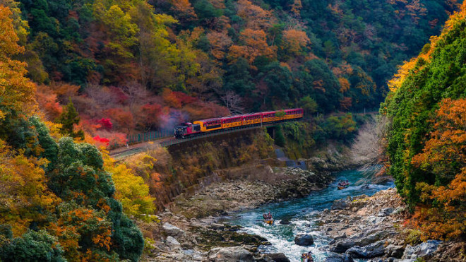 Hành trình Bắc - Nam và 5 chuyến tàu lửa thú vị nhất thế giới - 1