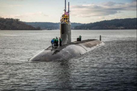 Tàu ngầm hạt nhân Mỹ đâm phải vật thể lạ ở Biển Đông: Thủy thủ đoàn đối mặt điều tồi tệ
