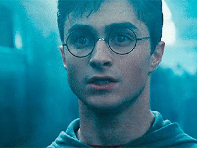 Bí mật hậu trường Harry Potter huyền thoại: Hành động của nam chính ảnh hưởng cả đoàn phim