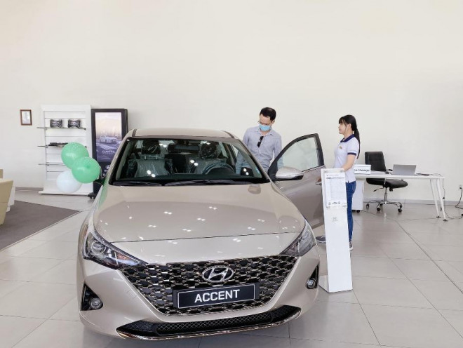 Hyundai Accent là một trong những mẫu xe bán chạy tại Việt Nam. Ảnh: TN