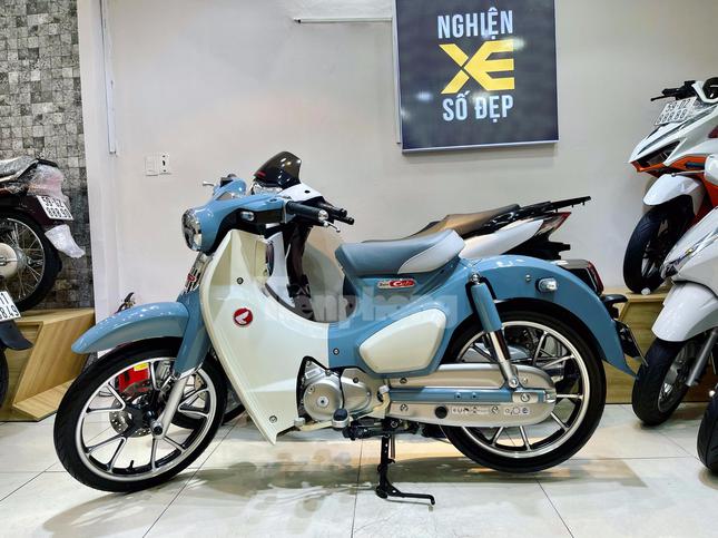 Super Cub 125 có thiết kế truyền thống.