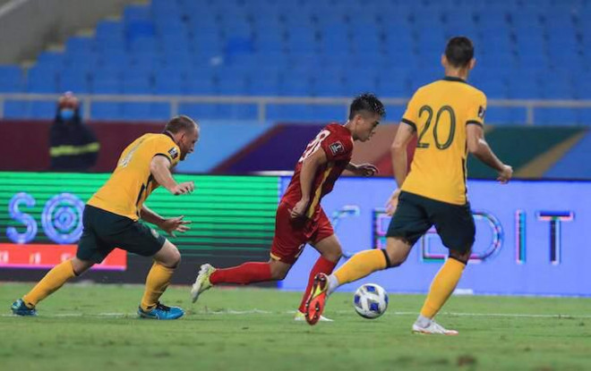 Tuyển Việt Nam từng thi đấu với Australia trên sân không có khán giả
