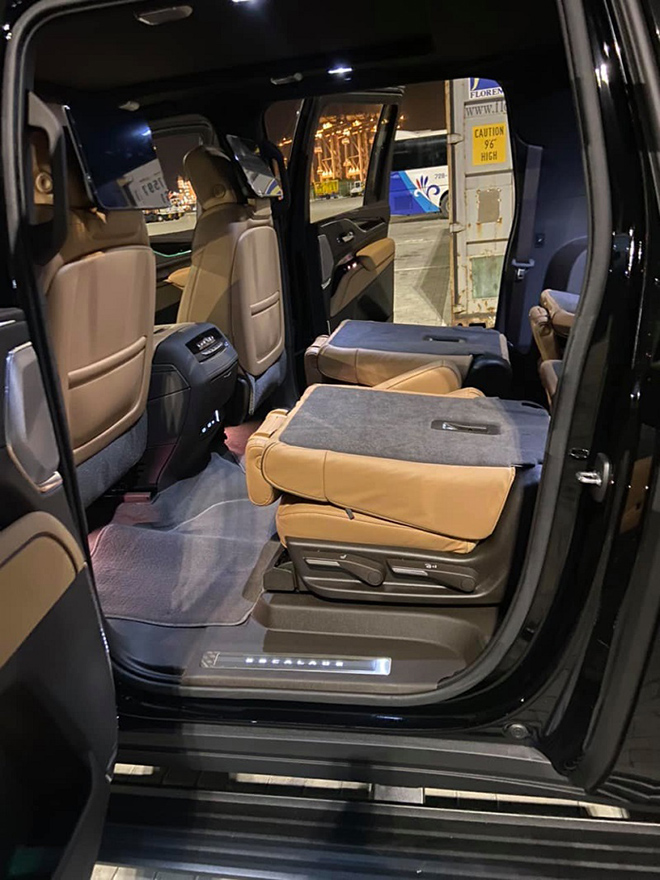 Đại gia Hoàng Kim Khánh tậu Cadillac Escalade ESV Sport để chở bà xã đi phượt - 5