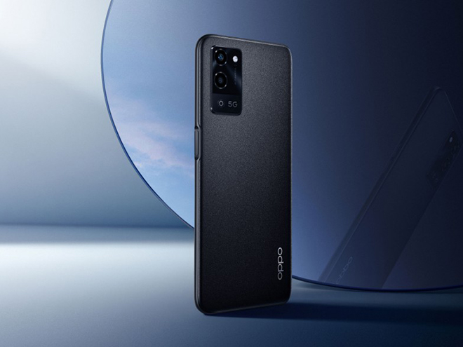 Chiếc smartphone 5G này chỉ có camera sau kép.