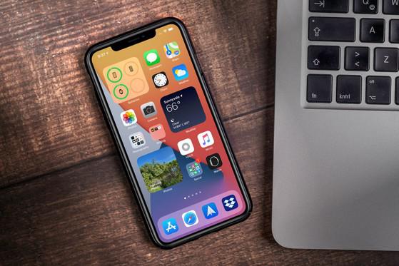 Người dùng iPhone nên cập nhật iOS 14.8.1 ngay lập tức - 1