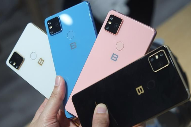 Sẽ có bốn mẫu Bkav mới ra mắt vào tháng 12 tới đây.