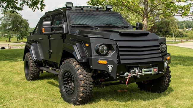 Terradyne Gurkha Pickup (325.000 USD)
