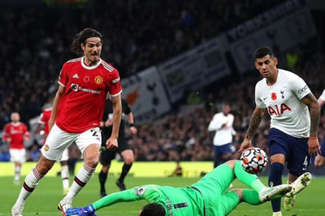 Video bóng đá Tottenham - MU: Rực rỡ Ronaldo - Cavani, gỡ bỏ áp lực (Vòng 10 Ngoại hạng Anh)