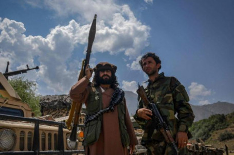 Giữa lúc hơn 100 lãnh đạo thế giới đang họp, Taliban ra tuyên bố chưa từng có