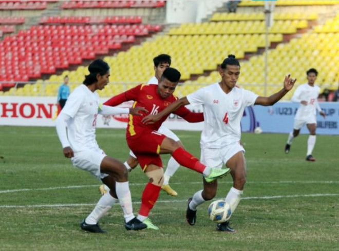 U23 Việt Nam bị chỉ trích sau trận đấu với Myanmar vì cách đá xấu xí