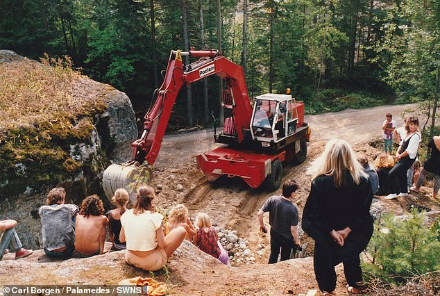 Nhóm thợ săn kho báu đã tìm kiếm bí mật "kho báu Lemminkäinen" suốt 34 năm.