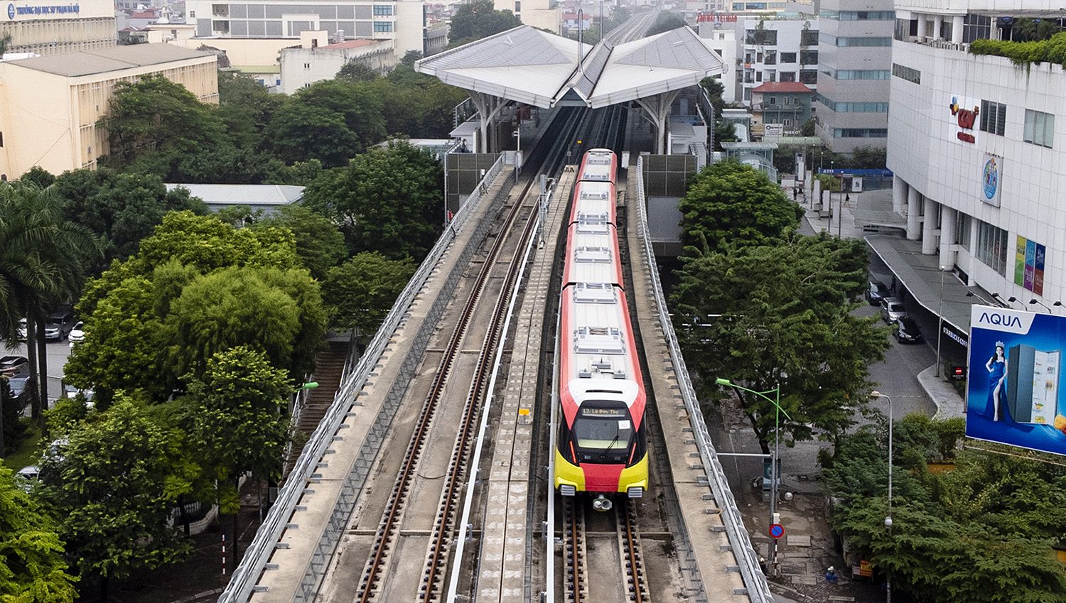 Dự án Nhổn - ga Hà Nội sử dụng 10 đoàn tàu theo tiêu chuẩn châu Âu từ nhà sản xuất Alstom (Pháp) thiết kế.