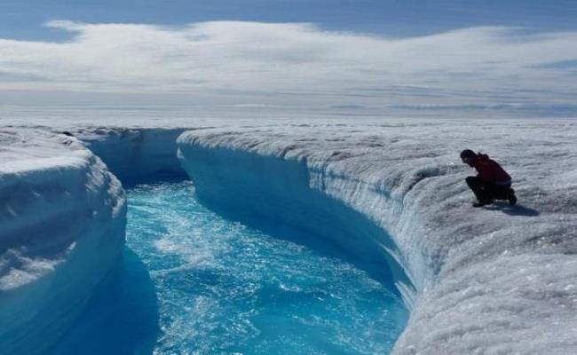  Trong đó, nước băng được lấy từ Bắc Cực và Nam Cực là loại nước có chất lượng tốt nhất. 
