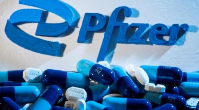 Thuốc viên trị COVID-19 của Pfizer. Ảnh: REUTERS