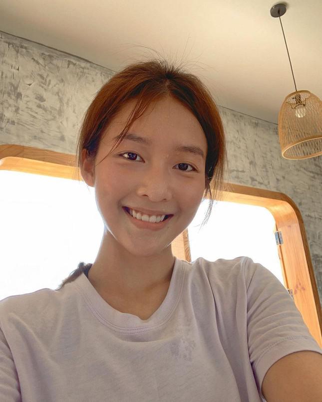 Khả Ngân (11 Tháng 5 Ngày) nhập hội "mỹ nhân mặt mộc", da đẹp không thua gì sao Hàn - 8