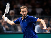 Thể thao - Video tennis Medvedev - Gaston: Tie-break căng thẳng, bán kết thẳng tiến (Tứ kết Paris Masters)