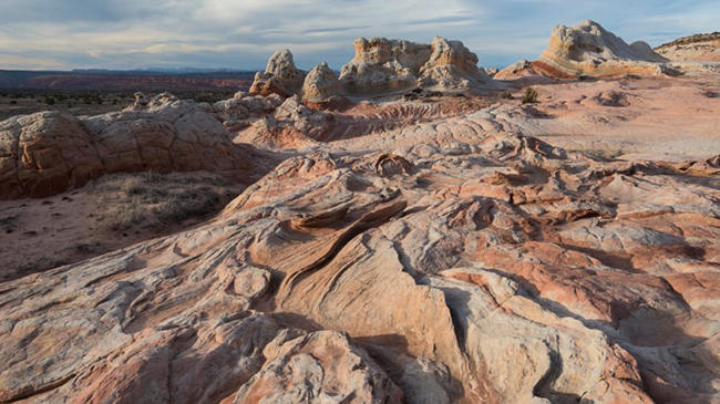 Vách đá Vermilion, Arizona: Trải dài qua biên giới Utah-Arizona, vách đá Vermilion là một trong những nơi&nbsp;đẹp nhất nước Mỹ.
