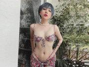 Làm đẹp - &quot;Hot girl bánh mỳ&quot; có đường cong uốn lượn nhờ quy tắc &quot;đèn giao thông&quot;