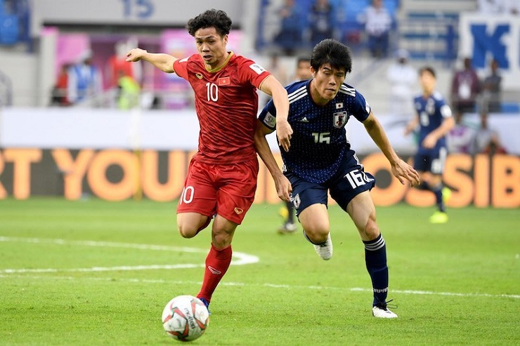 Công Phượng từng đối đầu Tomiyasu tại Asian Cup 2019