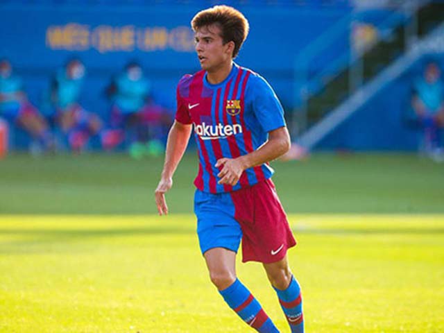 Riqui Puig là một tài năng trẻ của Barca