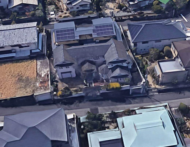 Ông Takizaki rất ít khi xuất hiện trên truyền thông. Đây là hình ảnh được cho là căn biệt thự ông đang sinh sống ở Osaka được chụp qua vệ tinh.
