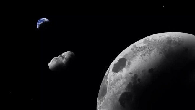 Từ xa đến gần: Trái Đất, mảnh vỡ bí ẩn và mặt trăng - Ảnh: Đại học Arizona