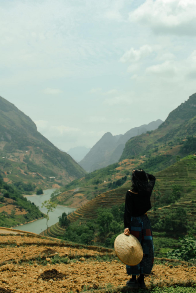 Làng cổ Thiên Hương hơn 100 năm tuổi đẹp như tranh vẽ ở Đồng Văn, Hà Giang - 20