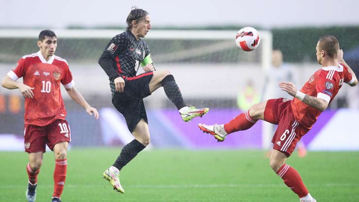 Luka Modric và ĐT Croatia vượt khó để giật vé dự World Cup 2022 từ tay ĐT Nga