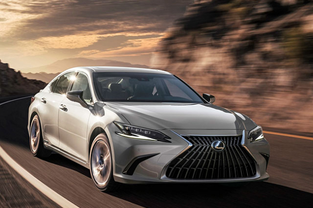 Lexus Việt Nam công bố giá bán hơn 2,5 tỷ đồng cho dòng xe ES mới