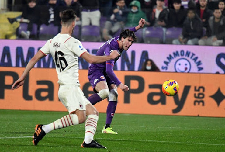 Fiorentina có trận đấu bùng nổ trước đội nhì bảng Serie A AC Milan
