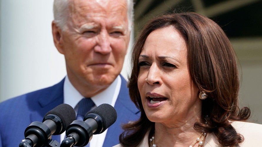 Ông Joe Biden và bà Kamala Harris. Ảnh: AP